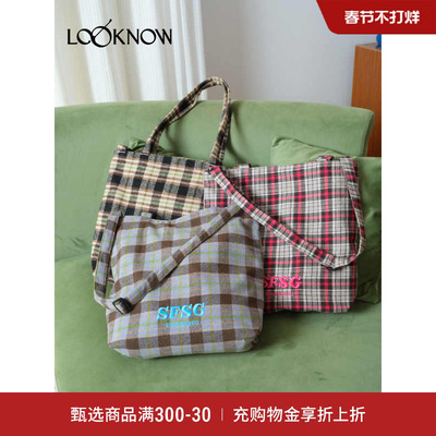 SFSG x LOOKNOW格纹刺绣系列格纹斜挎包节日礼物多色2025冬季新品