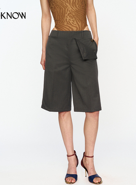 jacques wei X LOOKNOW2026春季新款灰色一片式金扣西装中裤