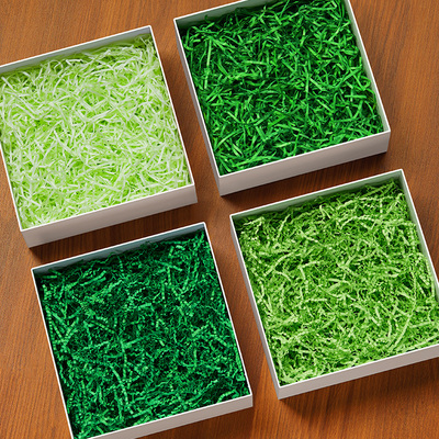 绿色拉菲草填充物幼儿园手工