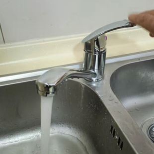可旋转洗菜盆洗碗池单孔家用冷热水加长颈龙头 全铜厨房水龙头矮款