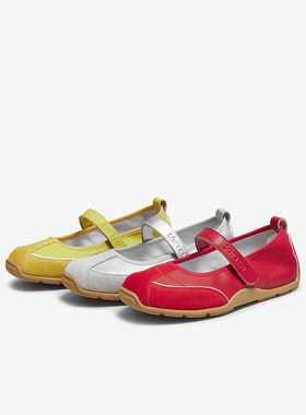 百思图2025秋季新款红色魔术贴运动芭蕾鞋休闲浅口女单鞋D3369CQ5