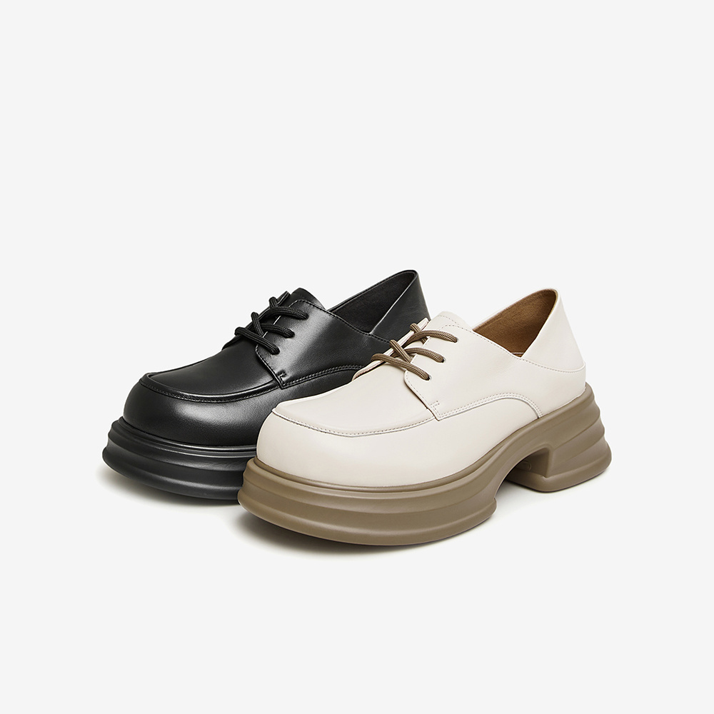 百思图23秋冬商场新款英伦风牛津鞋乐福小皮鞋厚底女单鞋VZF02AM4