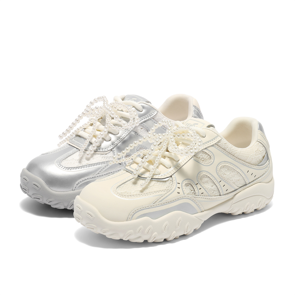森达德训鞋女款2025秋新商场同款芭蕾运动户外休闲小白鞋XQA01CM5