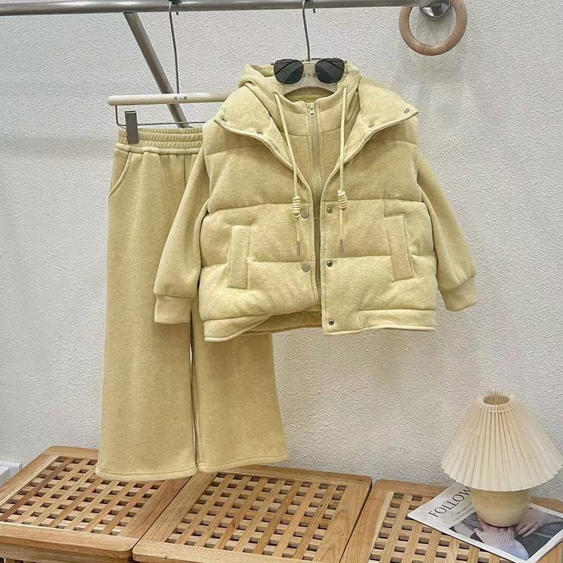 超超伊童女童中大童棉马甲三件套