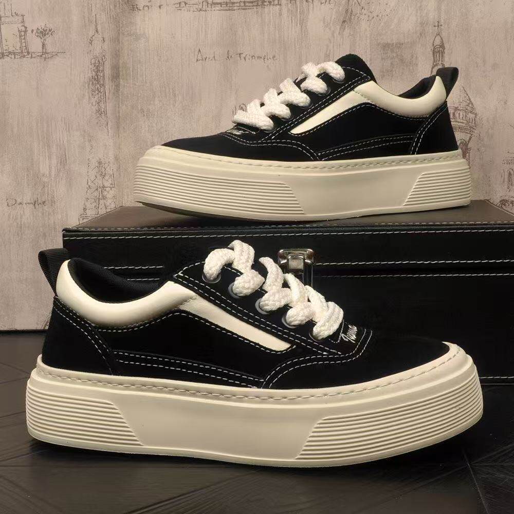 男鞋2026新款春季韩版高级感休闲板鞋鞋子青少年厚底内增高运动潮