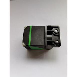 OP6L W40 Q12 Fi25 接近开关