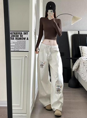美式街头小菊花刺绣白色牛仔裤男女cleanfit宽松显瘦情侣休闲裤子