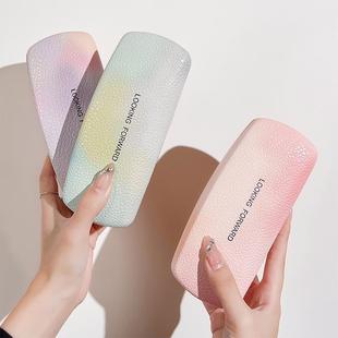 眼镜盒女生高颜值2025新款便携眼睛盒子便携收纳盒盒高级墨镜感款