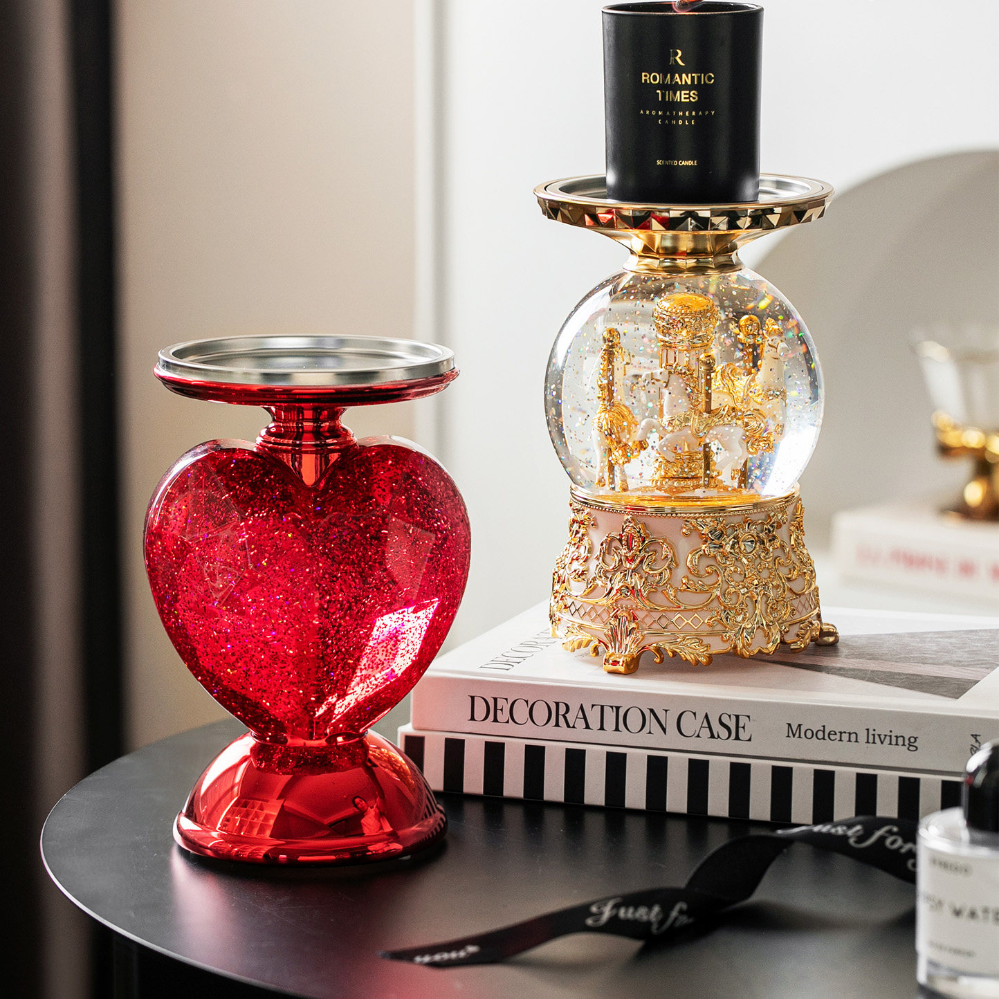 旋转木马爱心烛台高级感艺术装饰品桌面摆件结婚礼物音乐盒水晶球