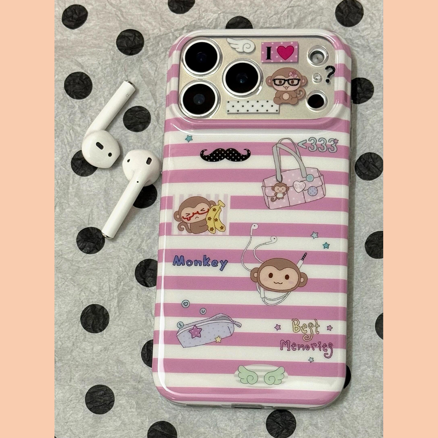 可爱粉白条纹小猴子包包适用苹果18promax手机壳iPhone18女新款17卡通16日韩创意18Pro防摔17pro保护套15少女