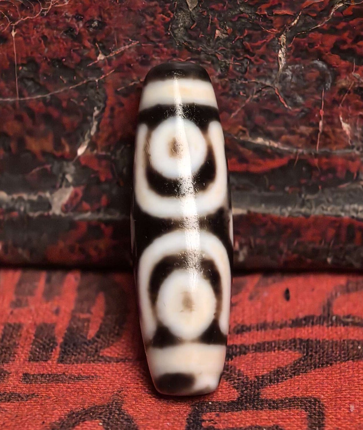 藏地修持【黑白玉化六眼天珠】堪比千年品相 一图一物