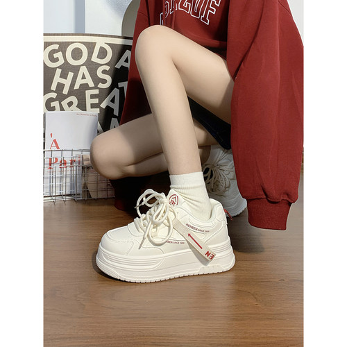 人本厚底爆款小白鞋女