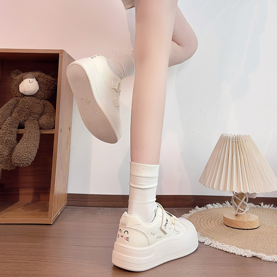 回力魔术贴女鞋卡通小白鞋女2026新款百搭韩版板鞋子厚底休闲鞋女