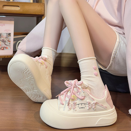 人本樱花粉蝴蝶小白鞋女2025爆款百搭学生可爱大头鞋厚底韩版板鞋