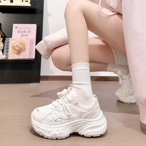 回力樱花粉运动鞋女款