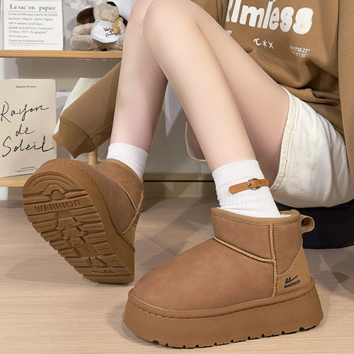 回力驼色皮毛一体雪地靴女