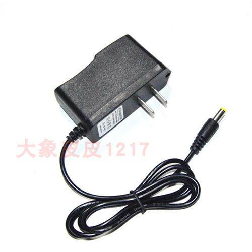 炫天朗 XTL-900 LED数码两件式头灯 9810 899探照灯 电源线充电器使用感如何?