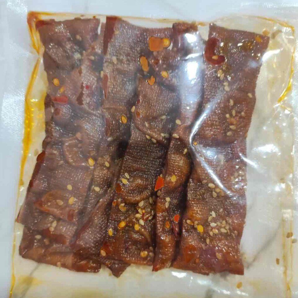 新日期湖南岳阳平江品牌德心酱干香辣麻辣豆干豆干招牌虎皮泡泡干
