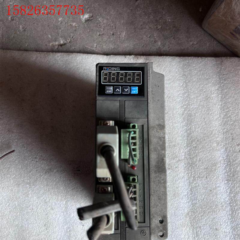 日鼎750w伺服驱动,测试好发货,DCS3204-HJY/B(议价)