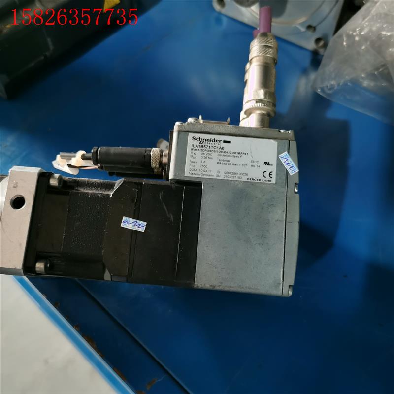 施耐德电机驱动一体ILA1B571TC1A0(议价)