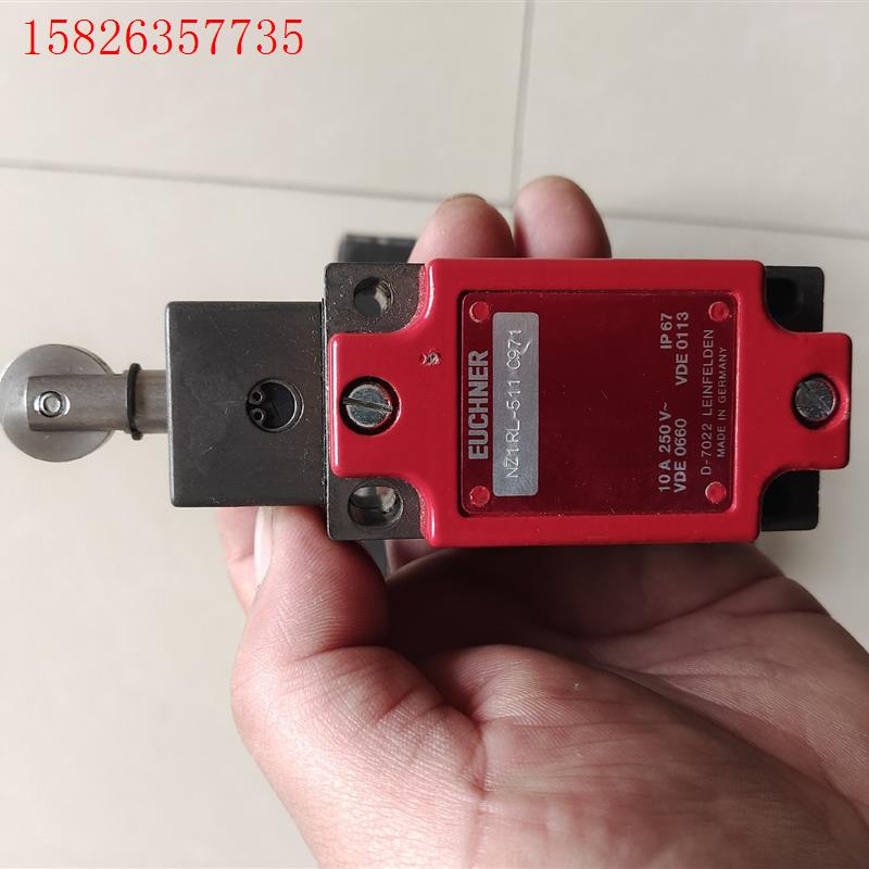 安士能NZ1RL-511   C971行程开关,库存未使用,(议价)