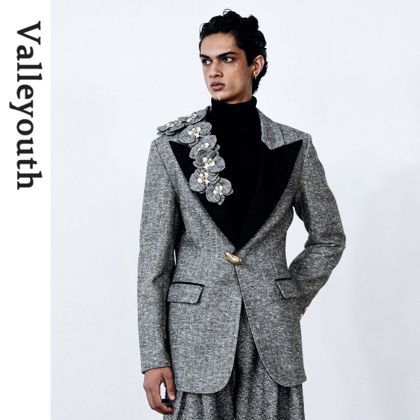 山兰 立体蝴蝶兰戗驳领老钱风羊毛西装 山谷少年独立设计师品牌,女装/女士精品,西装,淘宝优惠券,粉丝福利购,淘宝优惠卷