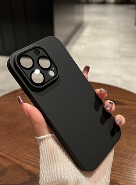 umj适用于iPhone16pro手机壳全包镜头膜16/15pro肤感磨砂黑色硬壳15plus苹果14proMax简约13纯色超薄12保护套