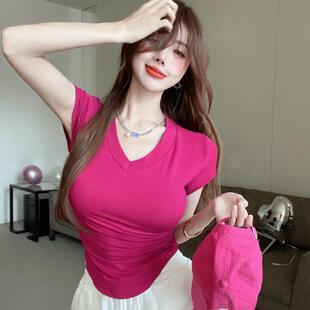 v领短袖 显瘦辣妹上衣 T恤女纯棉2024夏季 玫红色不规则弧形褶皱修身