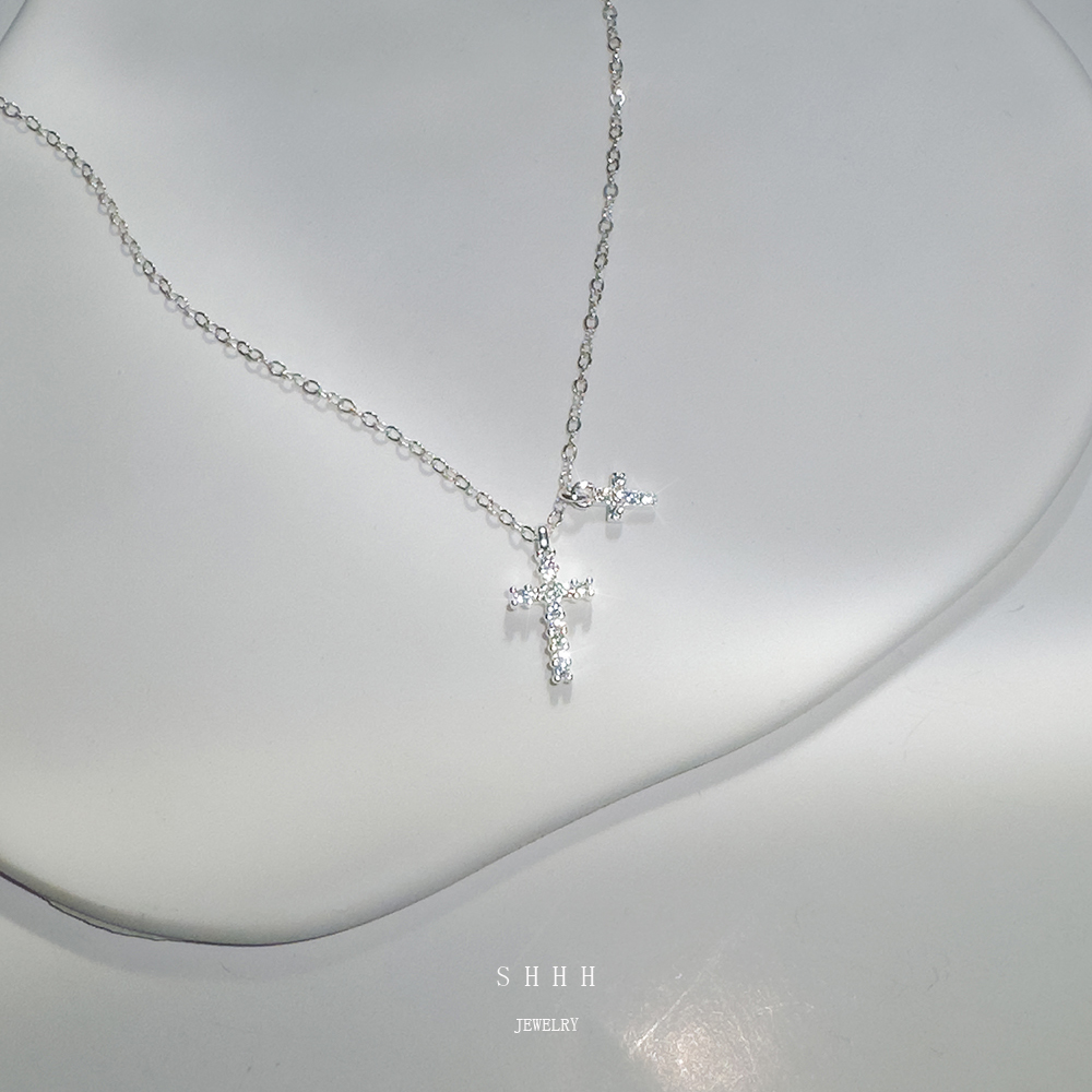 S925纯银满钻男女十字架项链