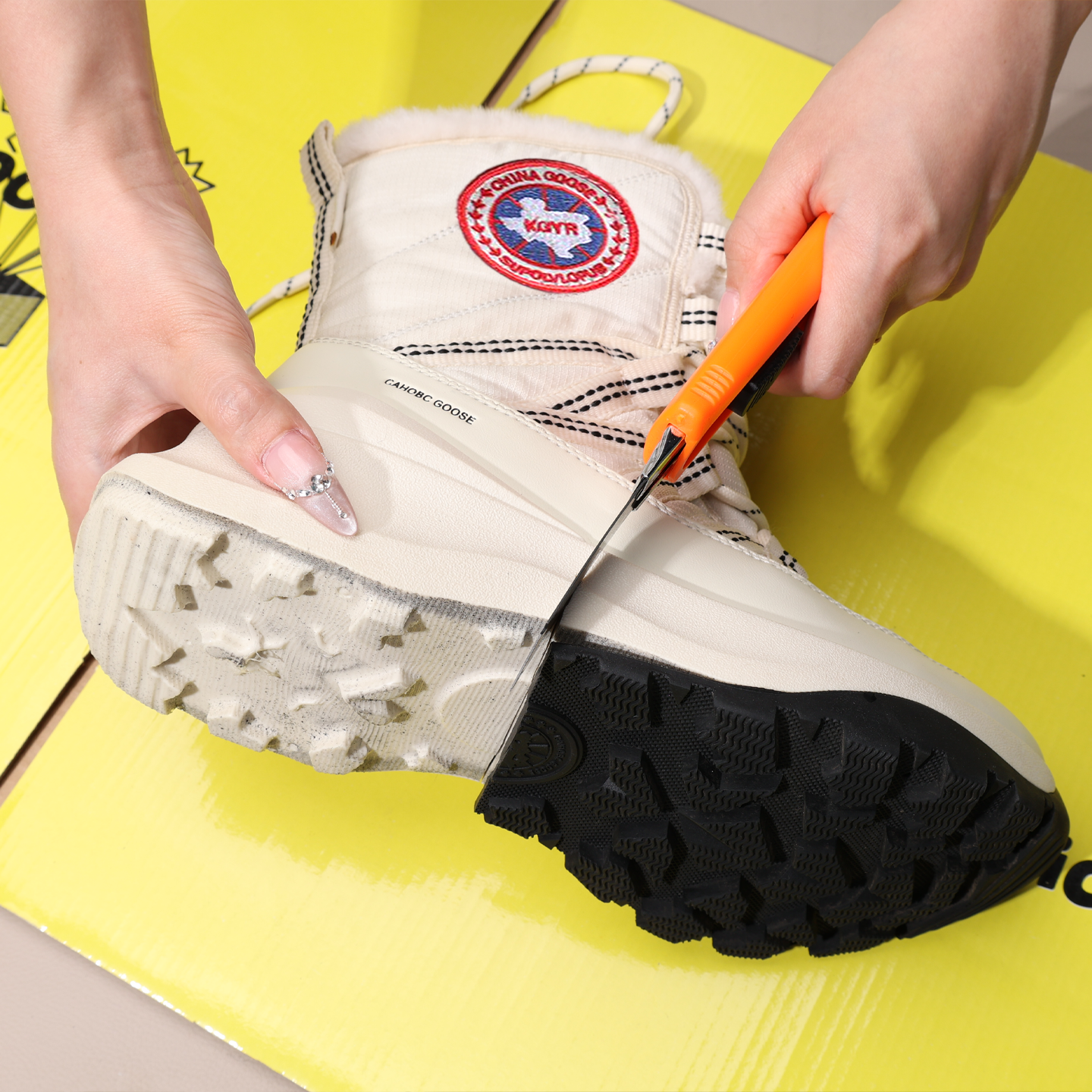 莆田OG纯原防伪认证雪地靴原厂