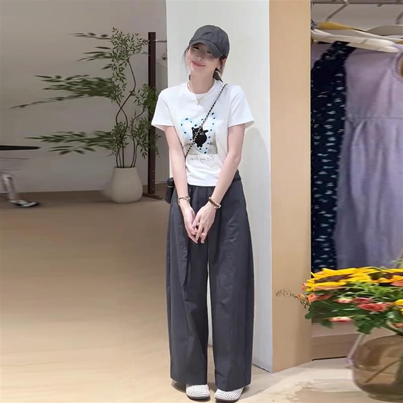 BLLOUKE今年流行爆款短袖t恤女款2025夏季新款高级感上衣休闲裤