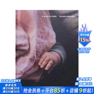 【现货】英文原版 卡洛塔·马奈戈：褶皱研究 【Season Series】Carlotta Manaigo：A Study on Folds 摄影正版进口书画册
