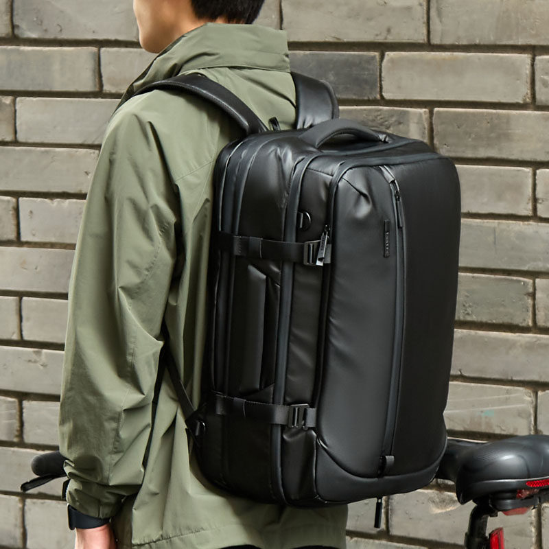 日本Sanwa山业笔记本电脑包大容量防泼水双肩包43升多功能背包出差旅行包干湿分离17寸3WAY上班通勤男包单肩