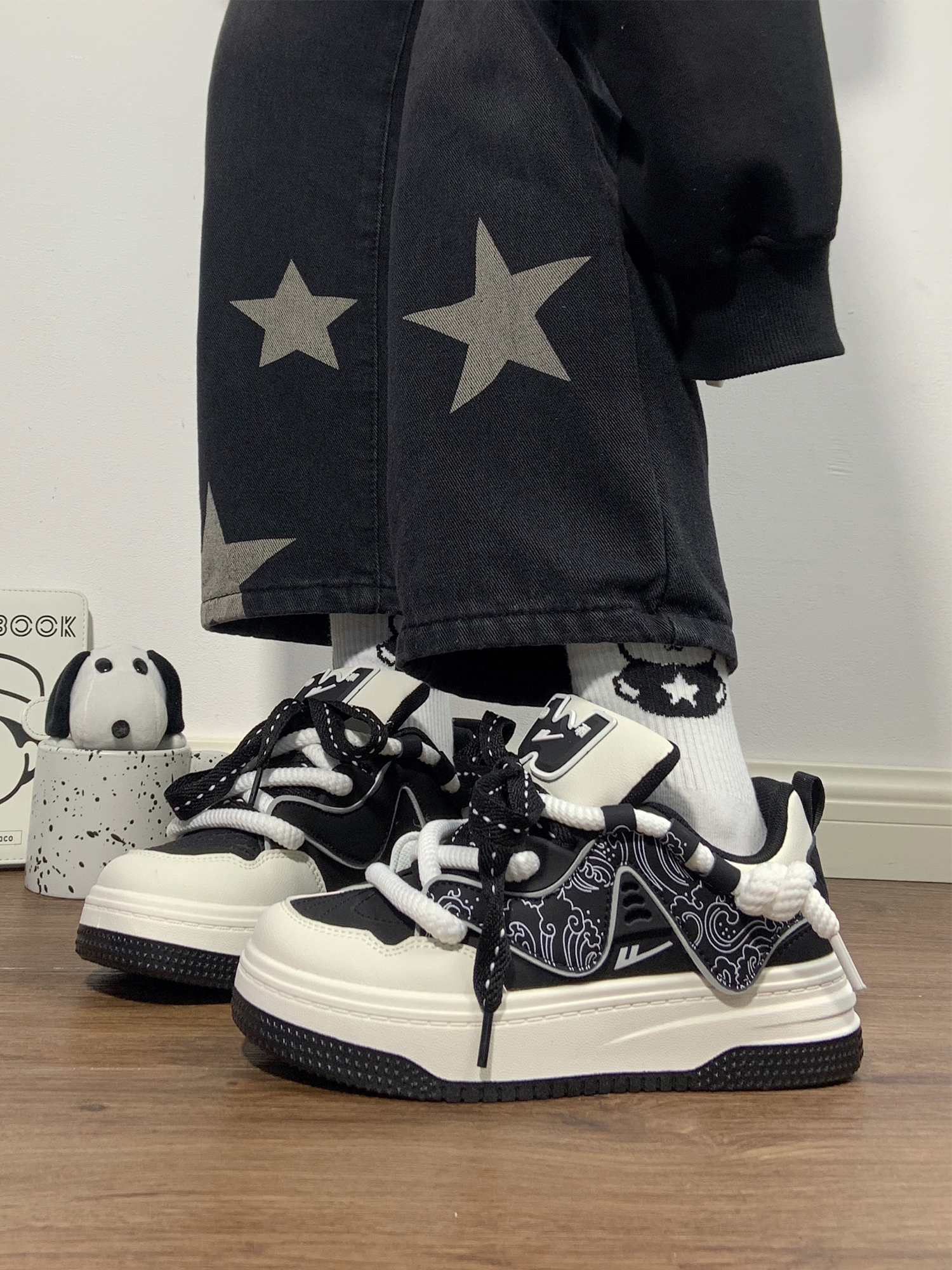 回力可爱鬼黑白熊猫厚底小白鞋女