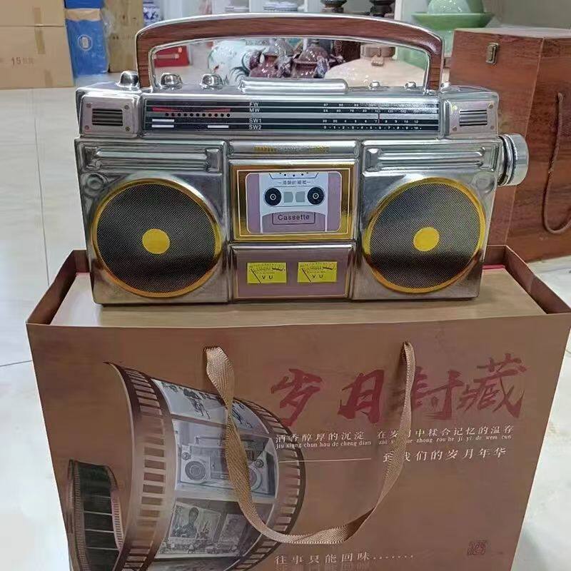 景德镇3斤陶瓷酒瓶酒坛怀旧老式收音机个性创意家用摆件密封酒罐