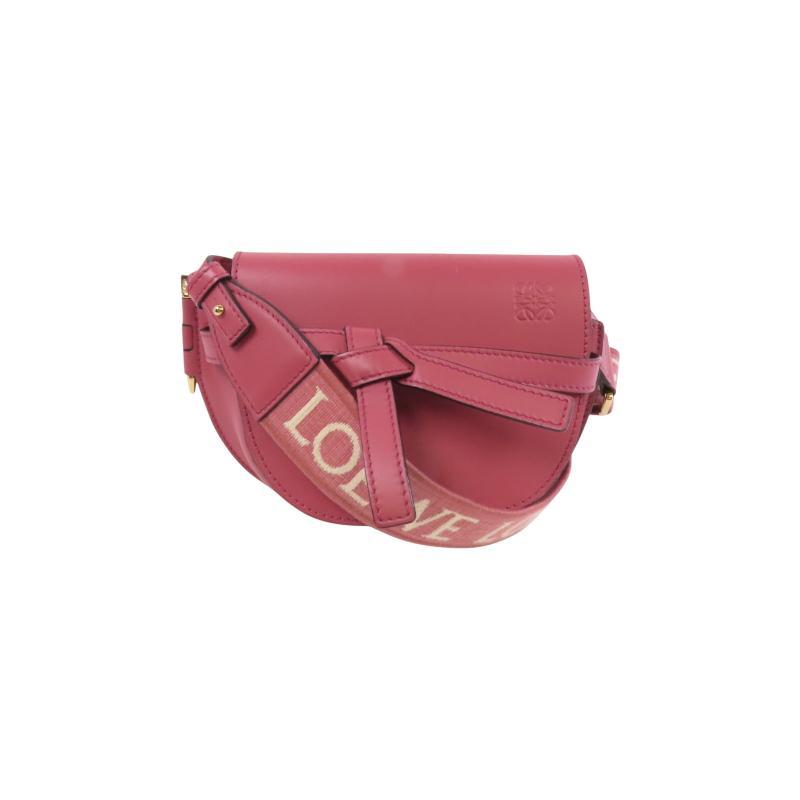中古Loewe罗意威斜挎包