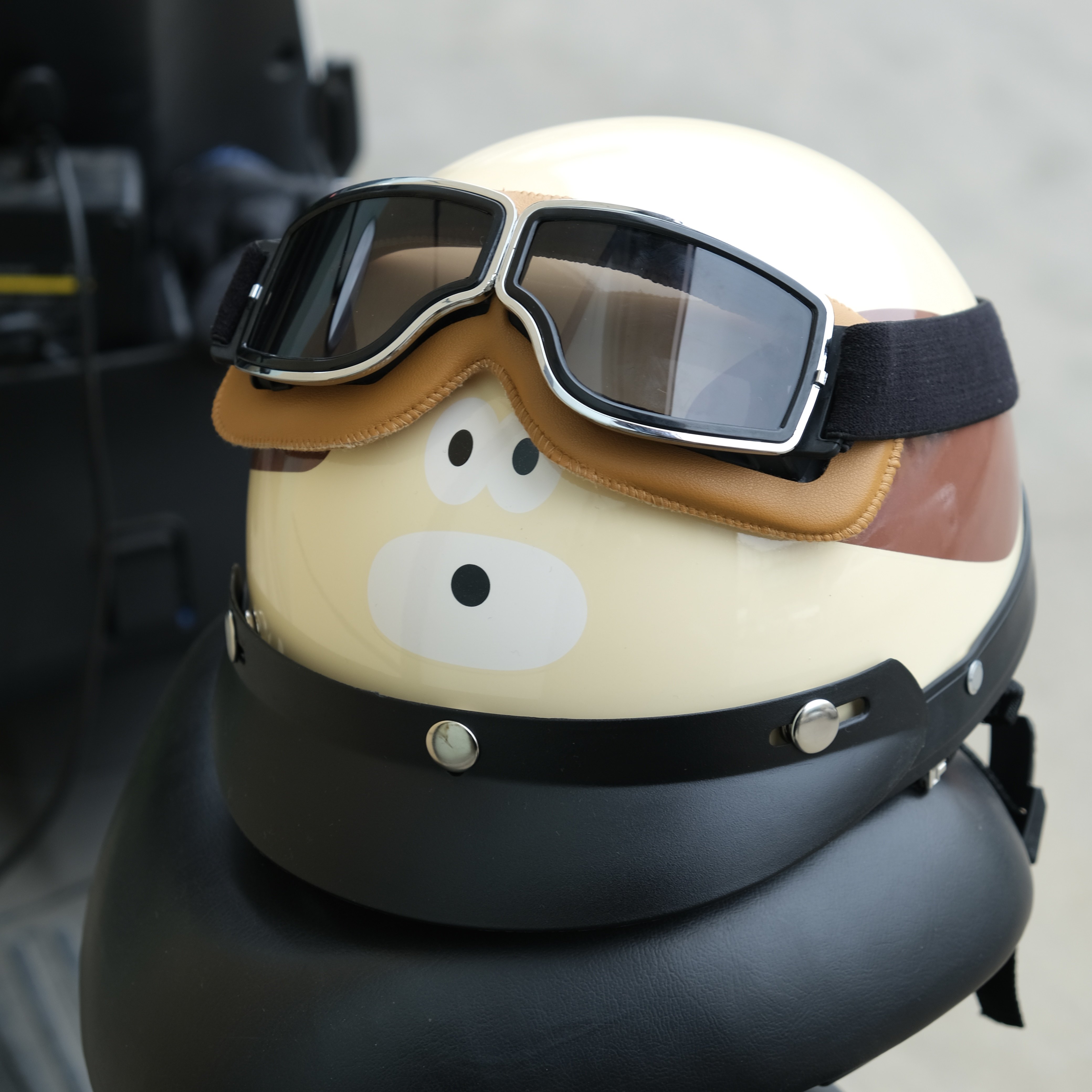 电动车头盔哈雷男女四季款夏季复古可爱狗狗安全帽创意礼物半盔