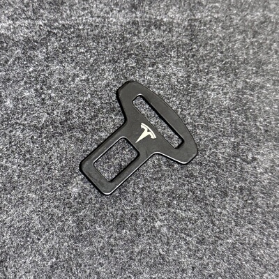 适用特斯拉Model3 Y S X丫安全带戴卡口叉头车载内装饰插头锁扣片