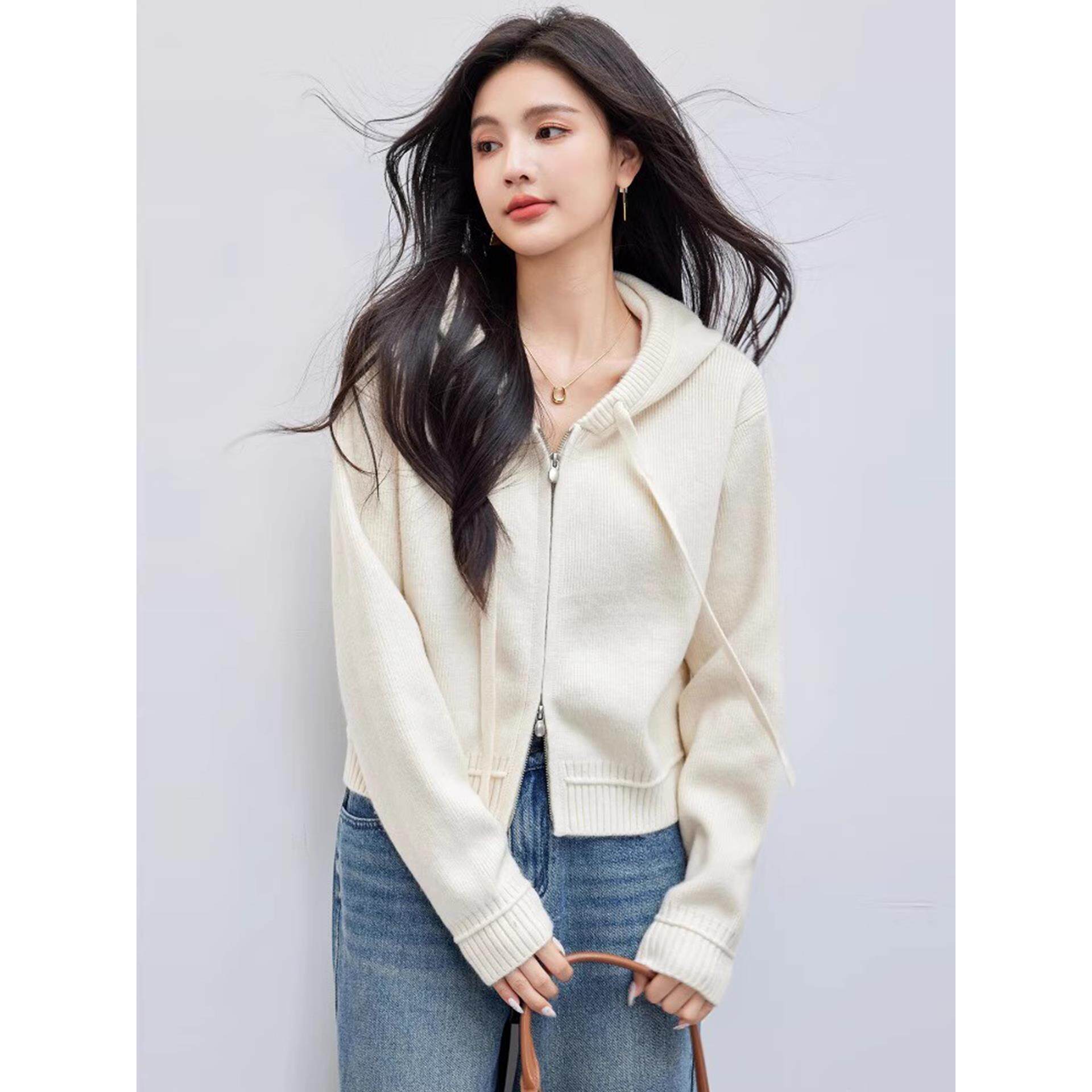 JOYIASS白色连帽毛衣开衫外套女秋冬巨好看的高级感慵懒宽松短款