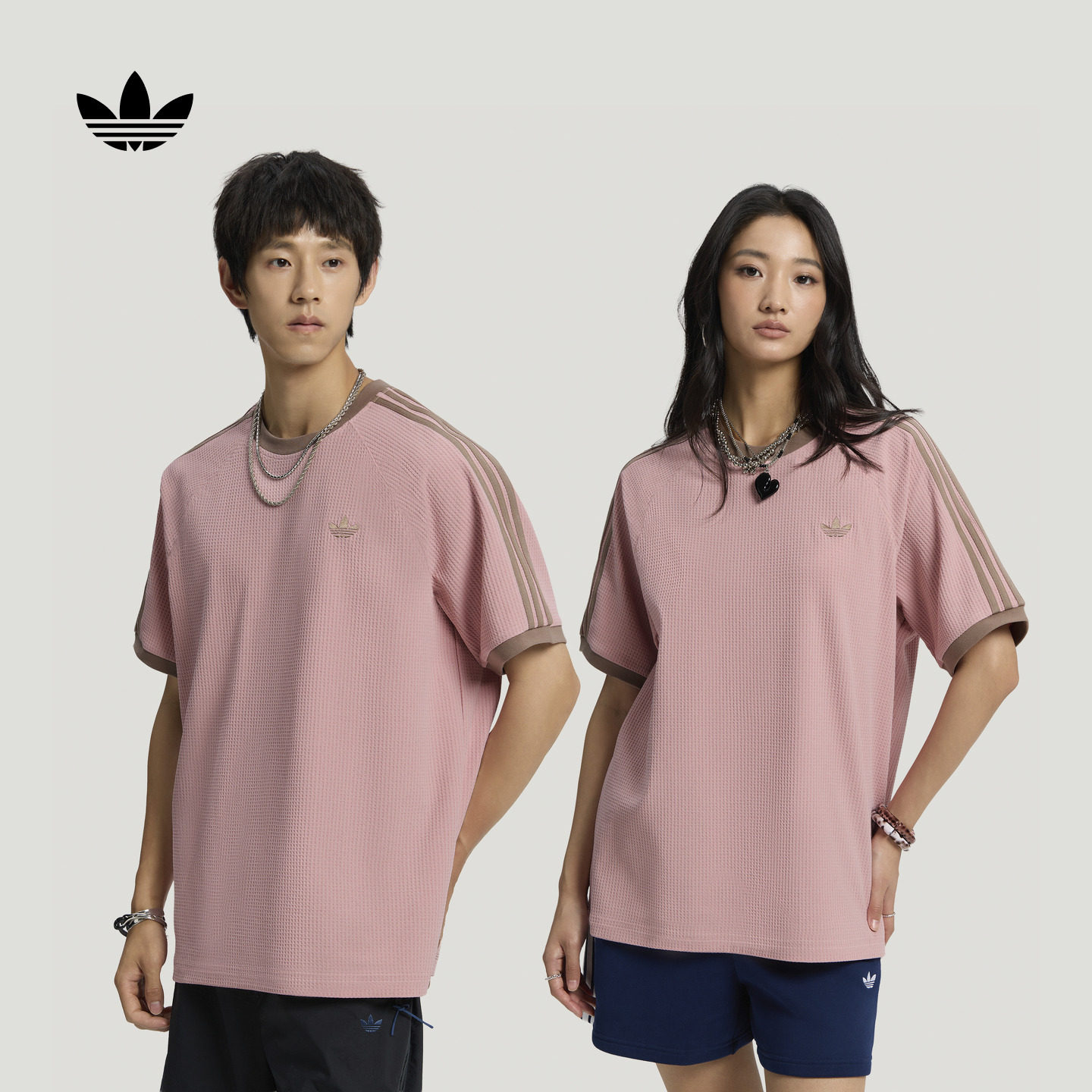 三条纹宽松日常舒适运动短袖T恤男女夏季adidas阿迪达斯三叶草