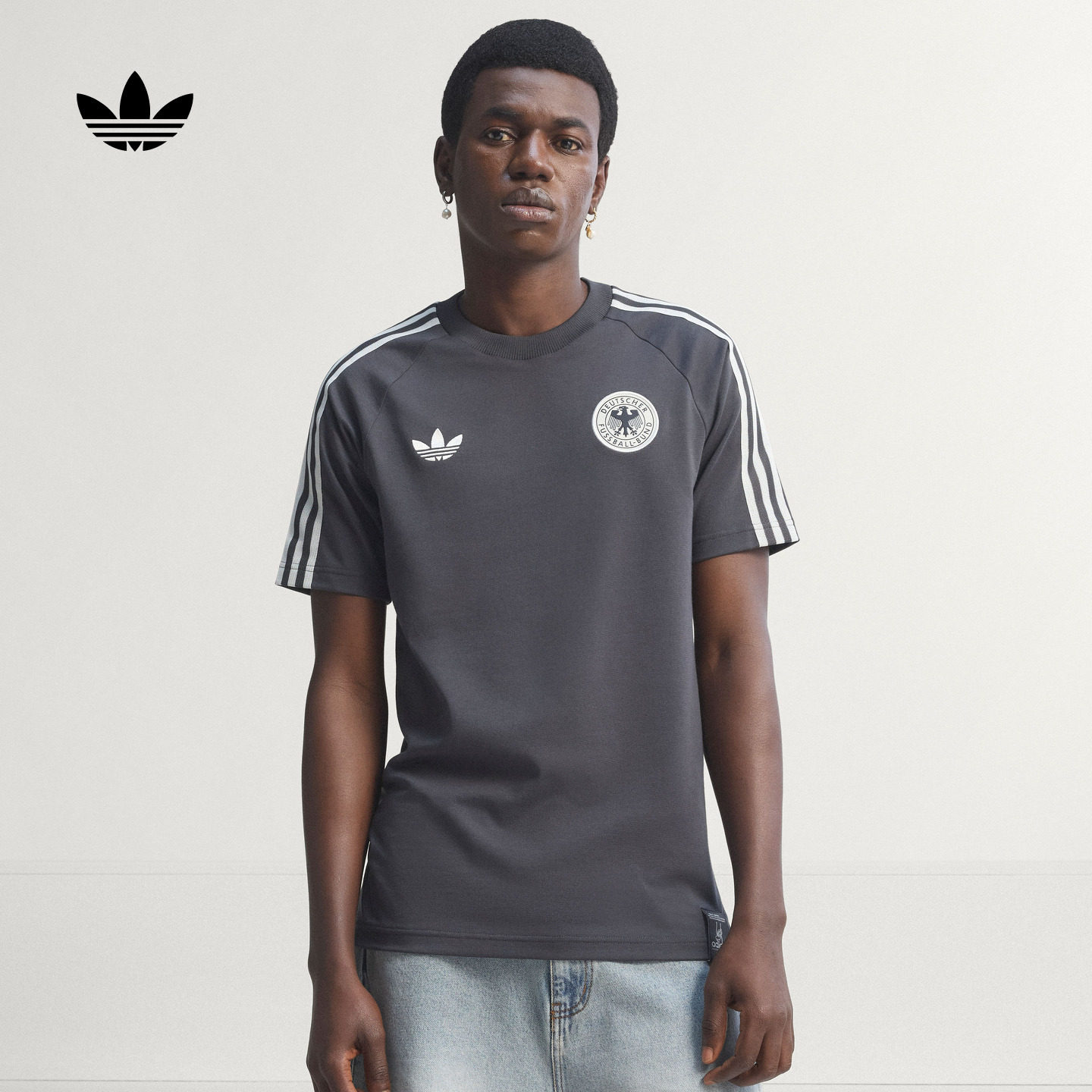德国队复古足球休闲文化修身短袖T恤男adidas阿迪达斯三叶草