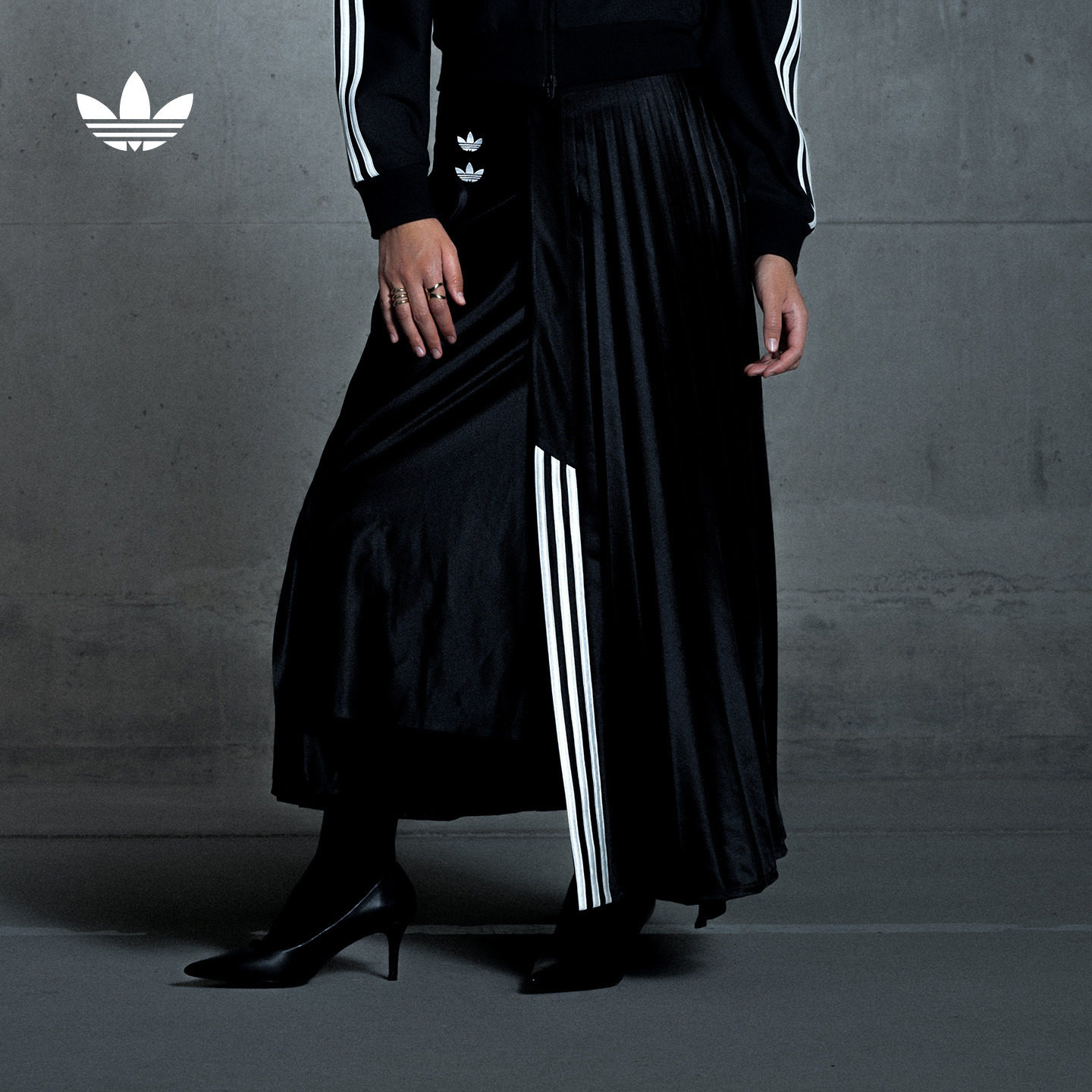 WILLY CHAVARRIA联名裙子女装adidas Originals阿迪达斯三叶草