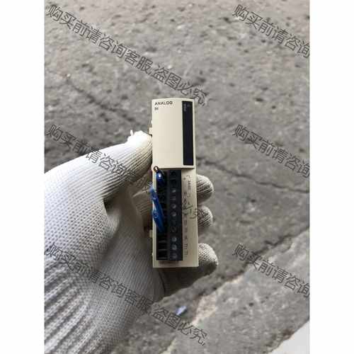 功能正常议价 施耐dePLC TM2AMI2LT 拆机包好。成色漂亮，图片实