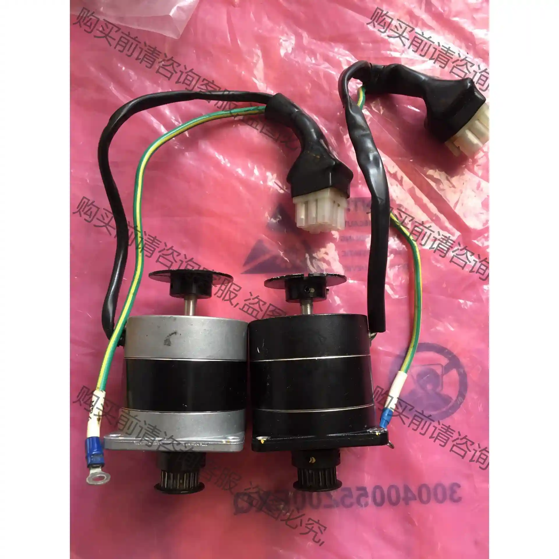 原装VEXTA东方马达双出轴步进电机两个，PH266-01B 议价再拍 拆机