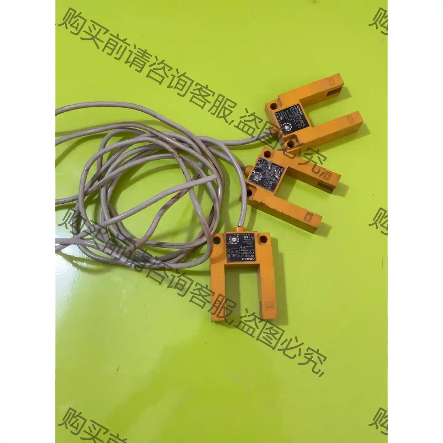 U型光电开关E3s-gs30e2 实物如图所示，功能正常，有 议价再拍 拆