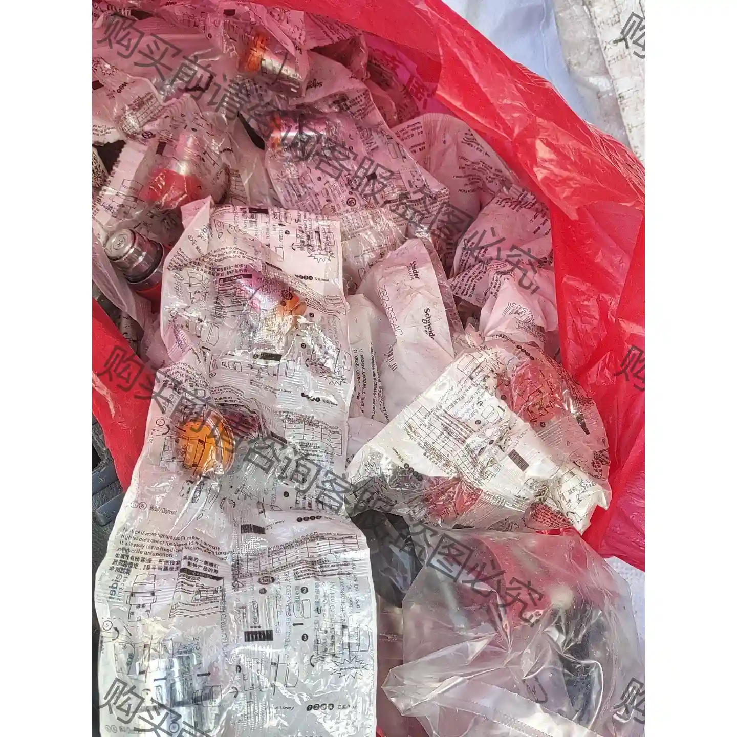 施耐de按钮急停开关zb2-bs54c和zb2-bw35c,具 议价再拍 拆机件