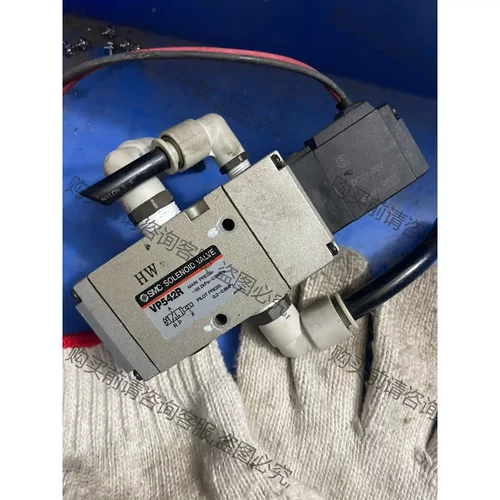 SM电磁阀VP542R SY9120-5M0-03 议价再拍 拆机件