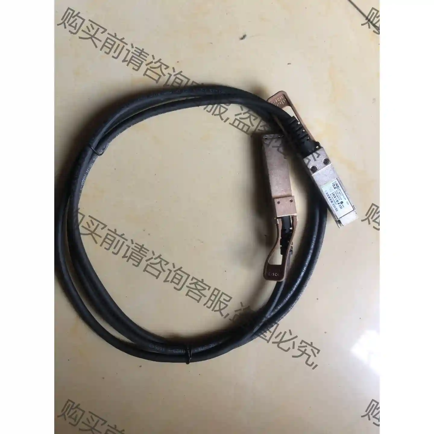 思科 QSFP-H40G-CU2M 37-1665-01 4 议价再拍 拆机件
