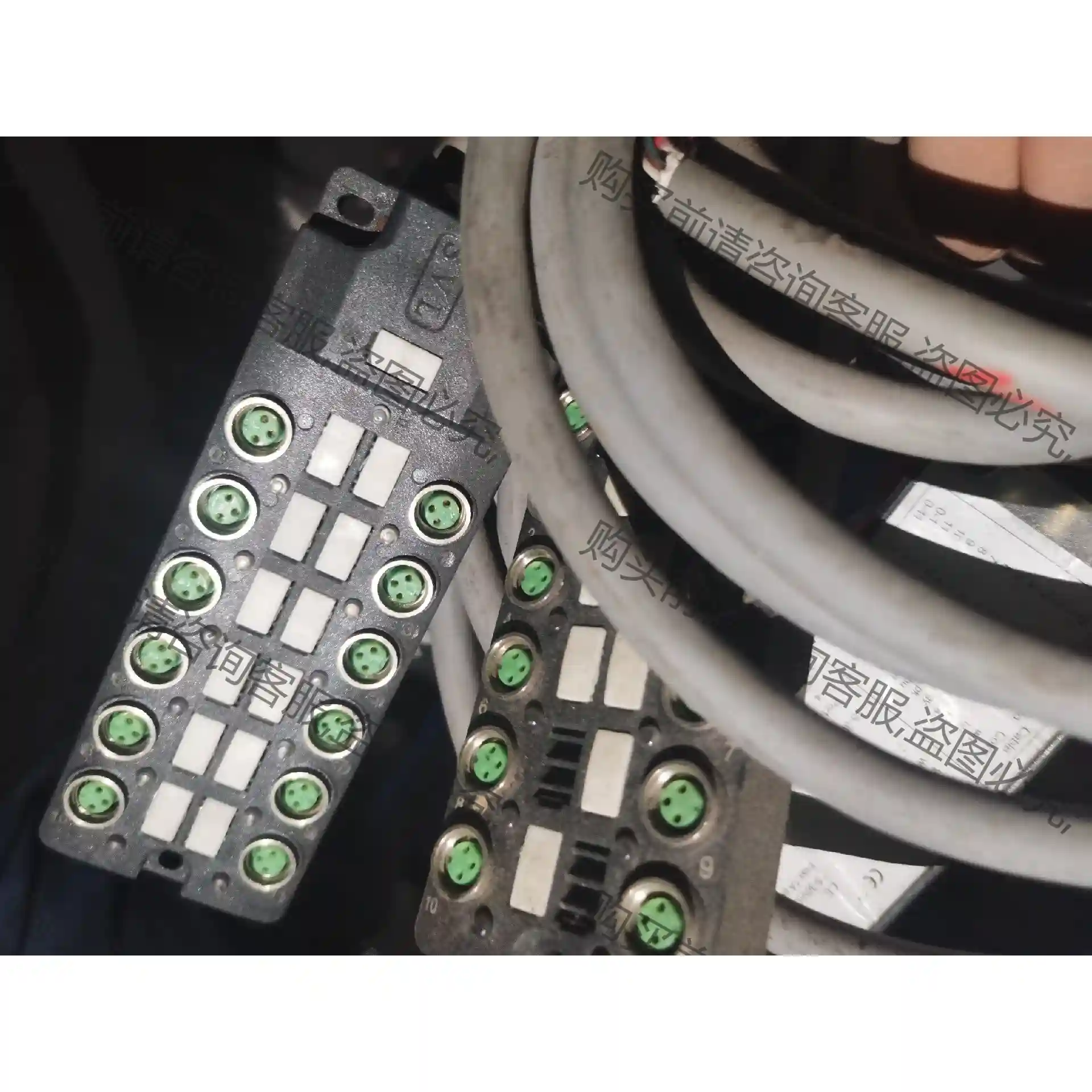 SVL西威联正品原装分配器SCAB-M8-12C/1-P 9 议价再拍 拆机件