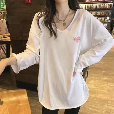 宽松2024新款白色上衣一号女王